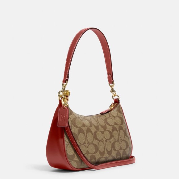 Coach CE848 Peanuts Teri Shoulder Bag NWT PRICE FIRM - Picture 2 of 5